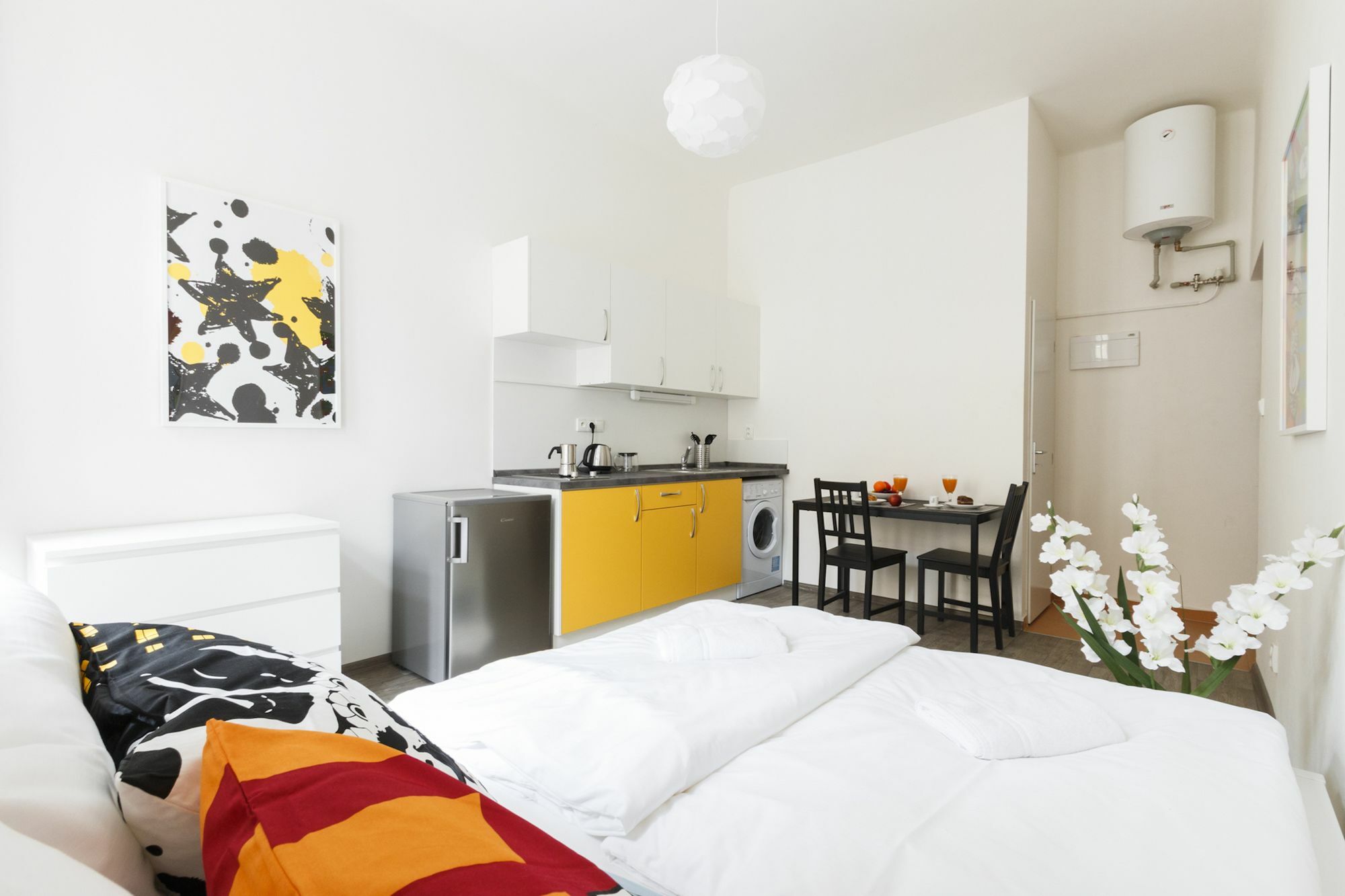 Residence Vita Nejedleho Прага Экстерьер фото