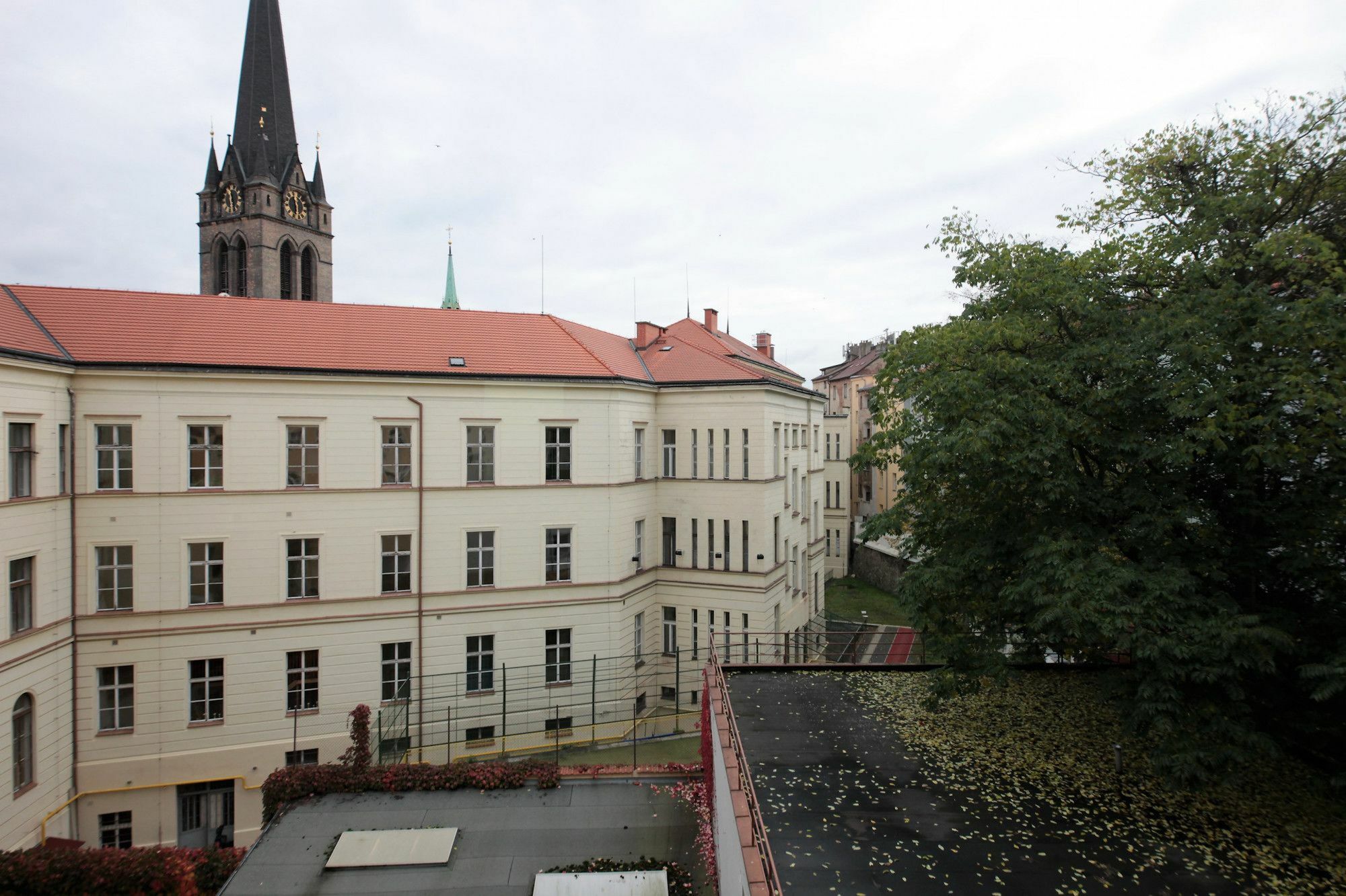 Residence Vita Nejedleho Прага Экстерьер фото