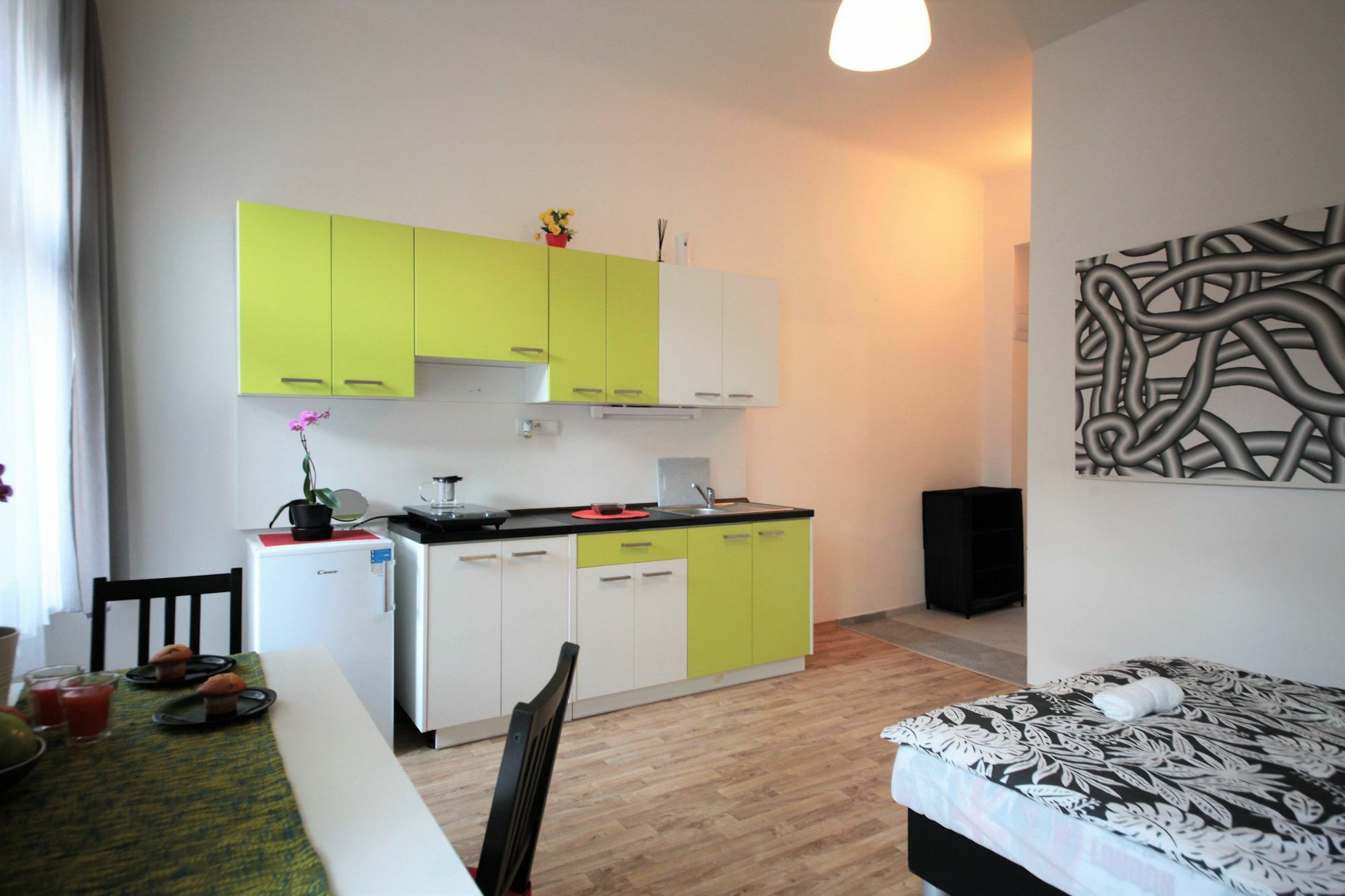 Residence Vita Nejedleho Прага Экстерьер фото
