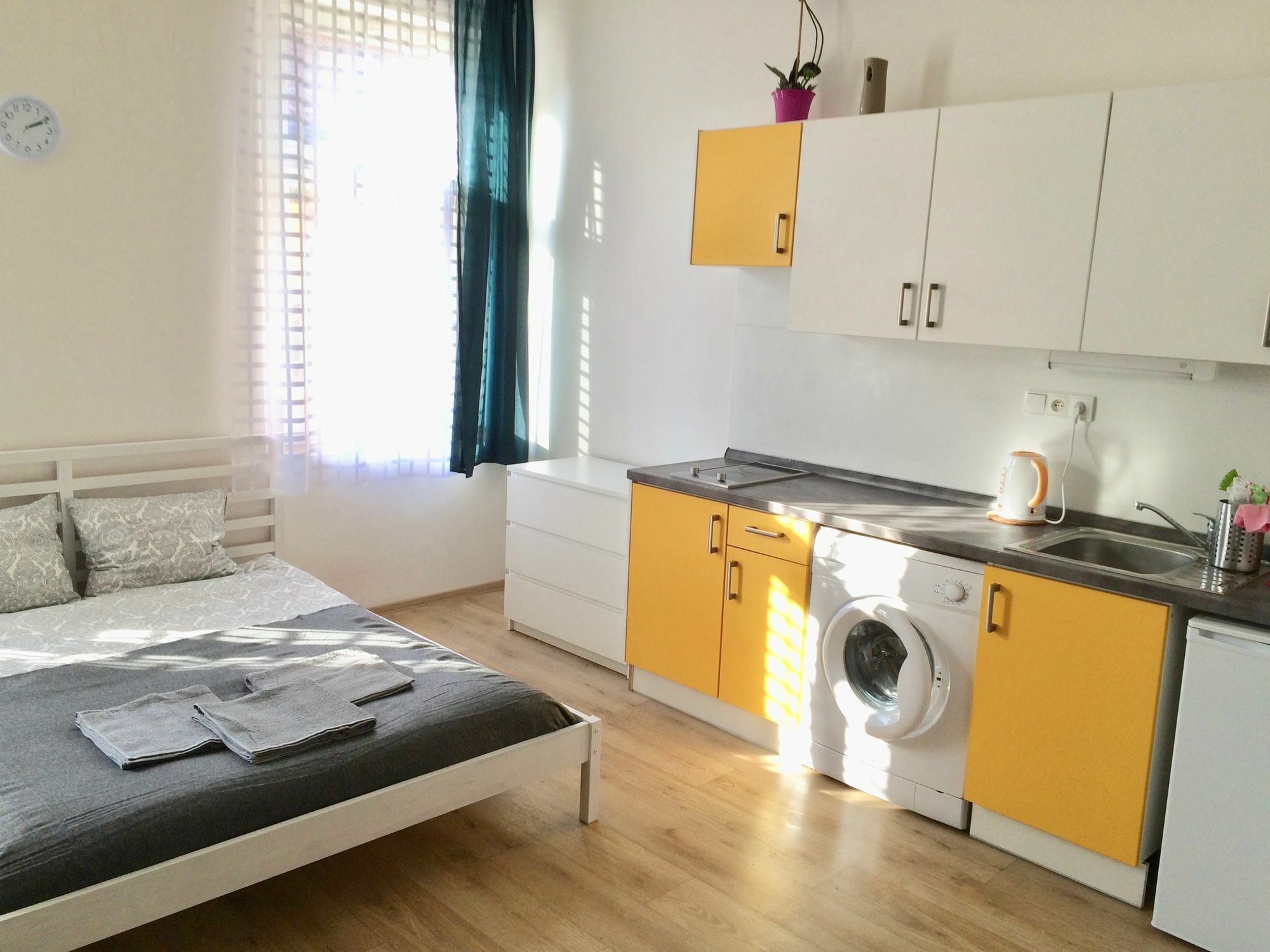 Residence Vita Nejedleho Прага Экстерьер фото